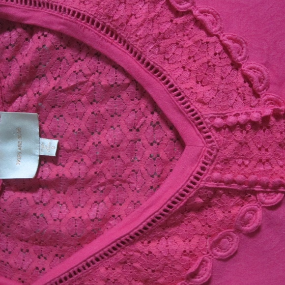 Like new Skies are Blue FUSHIA size small top - Picture 2 of 5